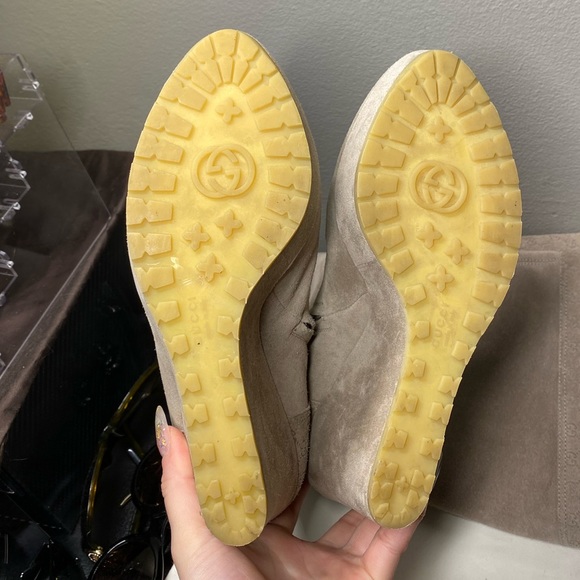 Gucci suede boots - Picture 13 of 16